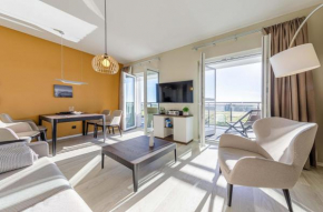 Dünenlounge - 5 Sterne Ferienwohnung mit West-Balkon und fantastischem Blick über den Deich in Wustrow